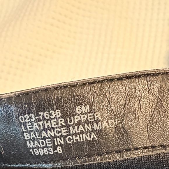 Chic Black Heeled Boots - Picture 7 of 10